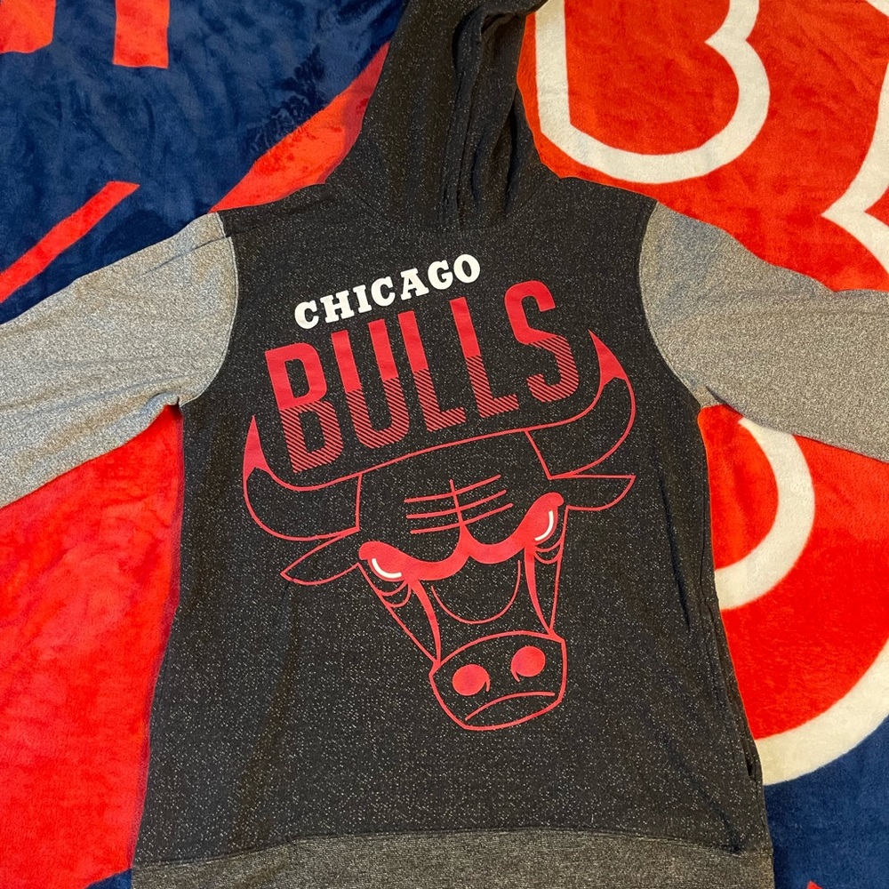 Youth Chicago bulls sweatshirt